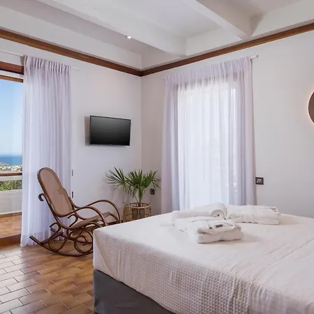 Villa Azatis Luxury